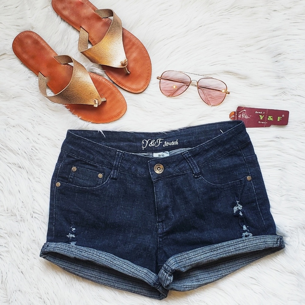 Cute stretchy shorts